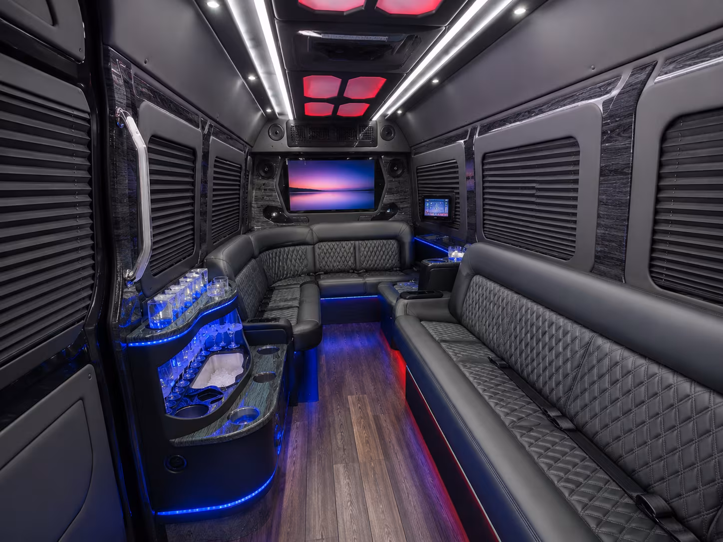 savannah custom day trip and driving tour bus rentals