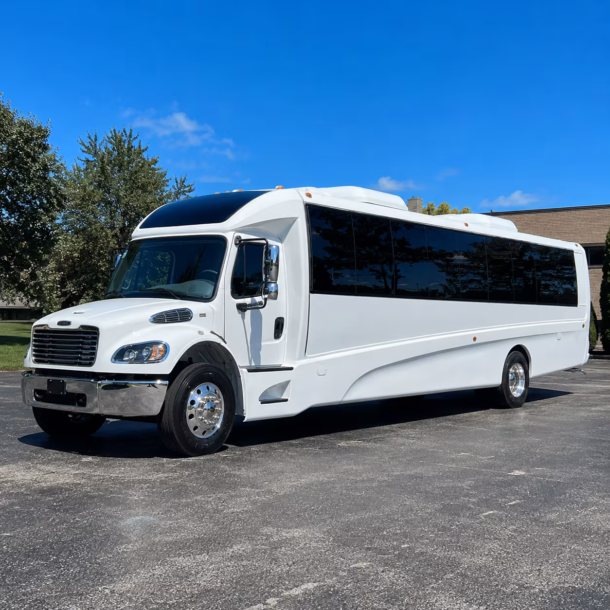Savannah Wine Tour & Brewery Transportation